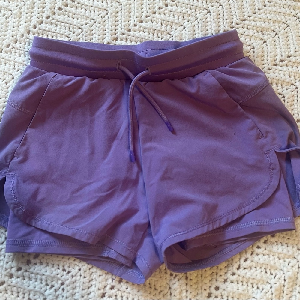 Girls All in Motion Shorts XS 4 5 Excellent Condition Purple